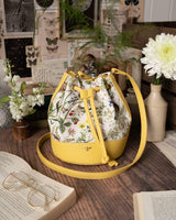 Bolso Bucket Meadow Creatures Amarillo Marshmellow