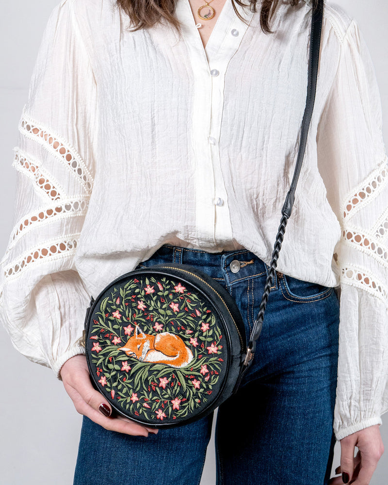 Sleepy Fox Circle Bag