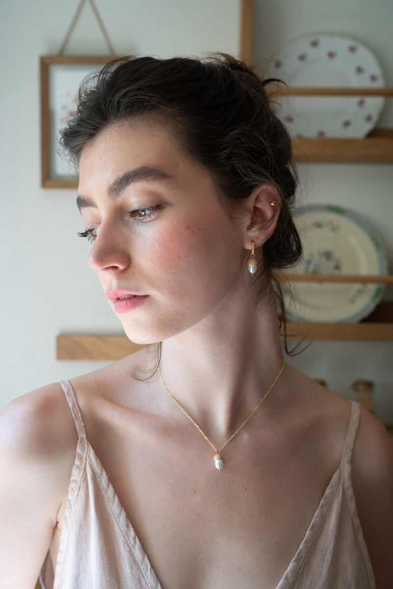 Acorn Pearl Necklace