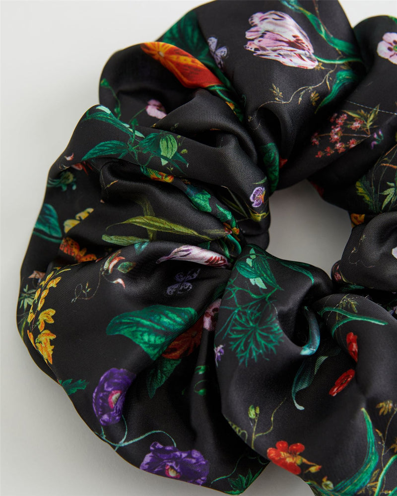 Pumpkin Black Oversized Scrunchie